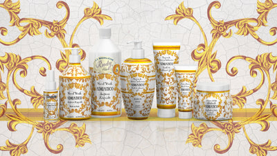 <p><b>Moisturizing Body Cream 450 mL</b><br />
jarmine and amber<br />
<i>Adriatico range</i></p>
